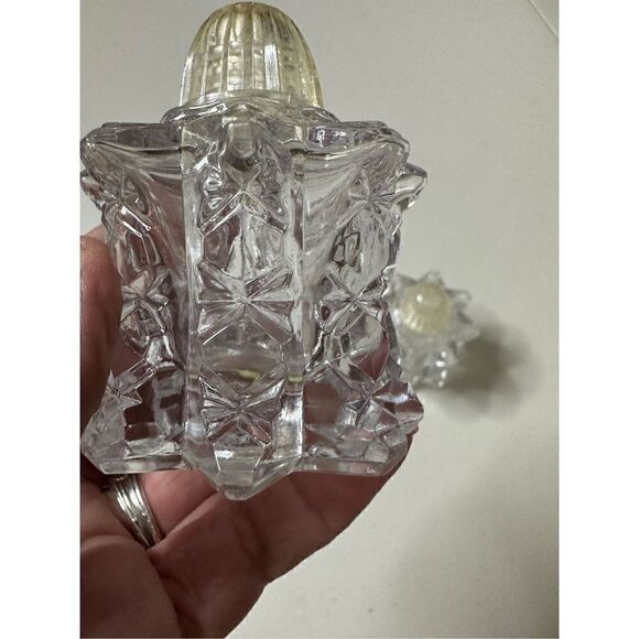 Vintage Crystal Glass Style Salt & Pepper Shakers Set - Picture 3 of 5